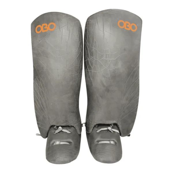 OBO Cloud legguards and ROBO kickers Large field hockey goalkeeper set in black and orange
