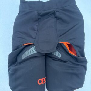 OBO Cloud 9 Hot Pants XL black and orange field hockey goalkeeper pants - Front
