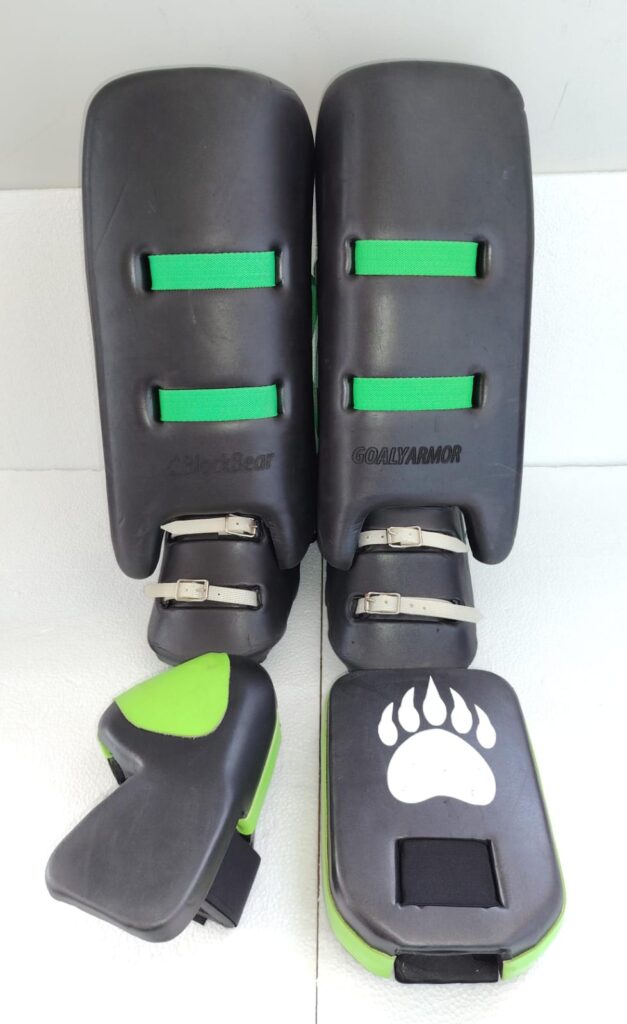 Black Bear Junior Field Hockey Goalkeeper Set Combo - Small Black/Green
