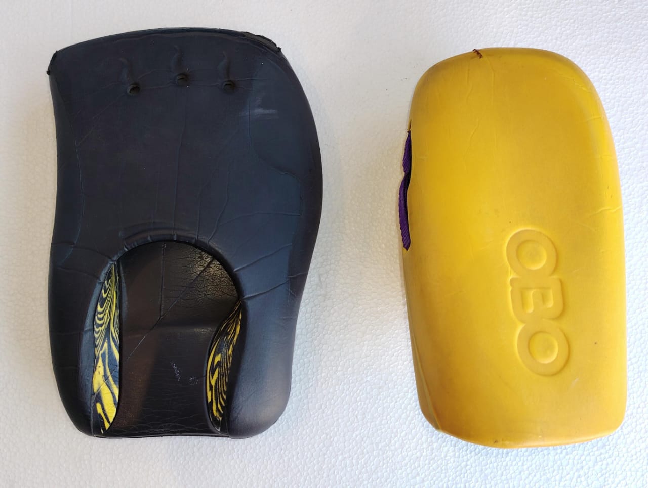 OBO Cloud 9 Field Hockey Gloves Large - Black / Yellow - Image 2