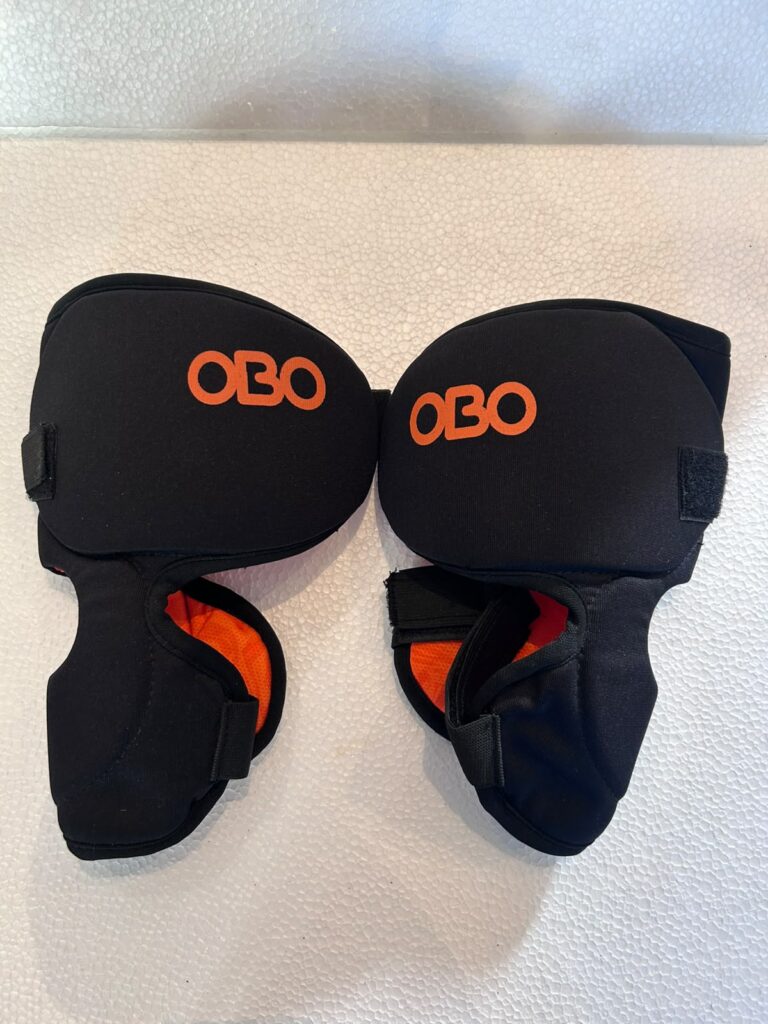 OBO Cloud Knees Up Knee Protectors Large black and orange field hockey goalkeeper pads