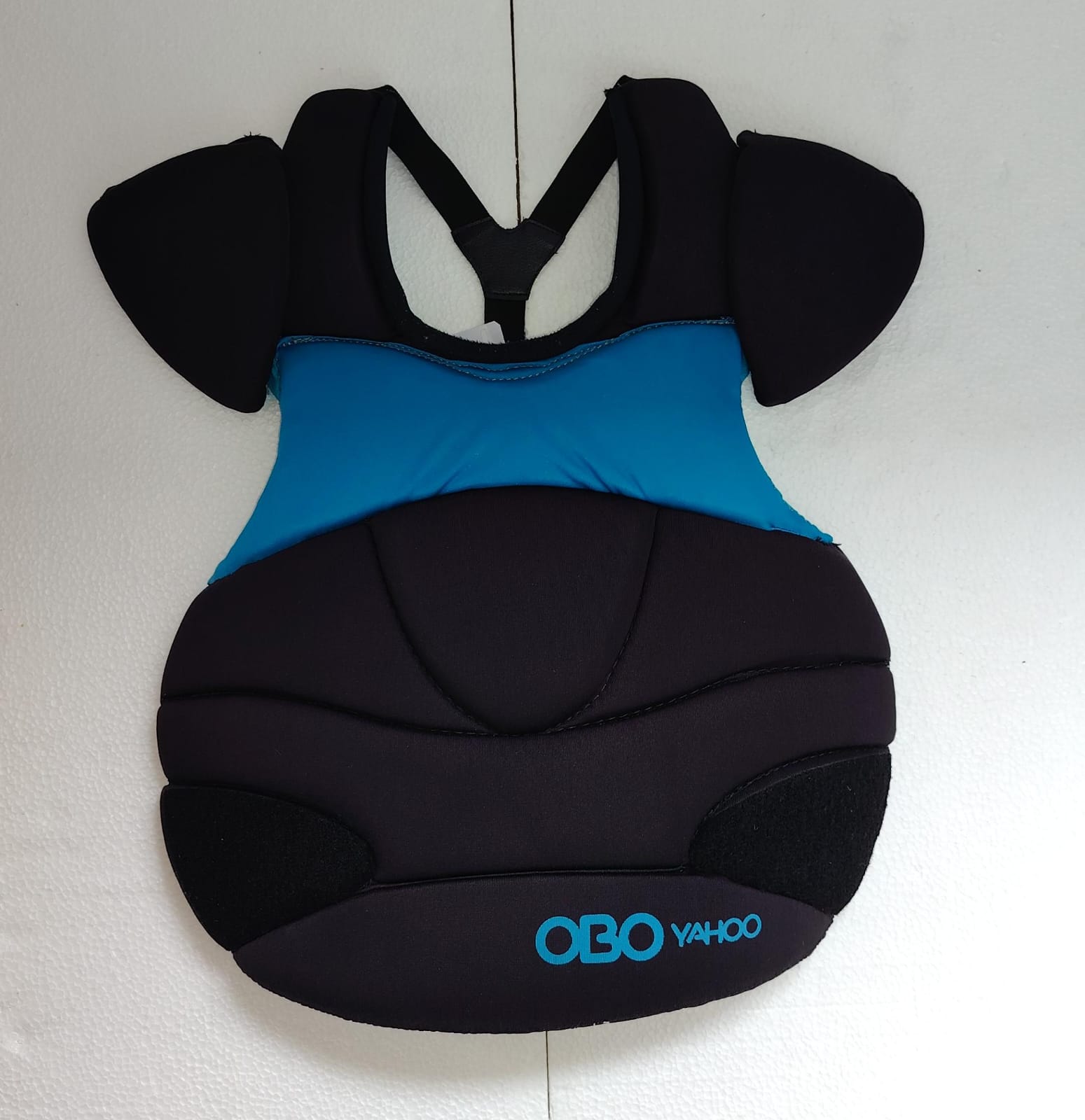 OBO Yahoo Field Hockey Goalkeeper Chest Protector Small black blue junior body armour