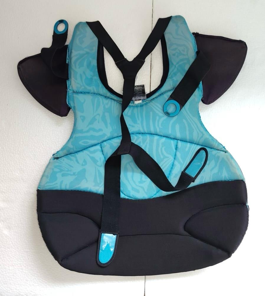 OBO Yahoo Field Hockey Goalkeeper Chest Protector Small black blue junior body armour