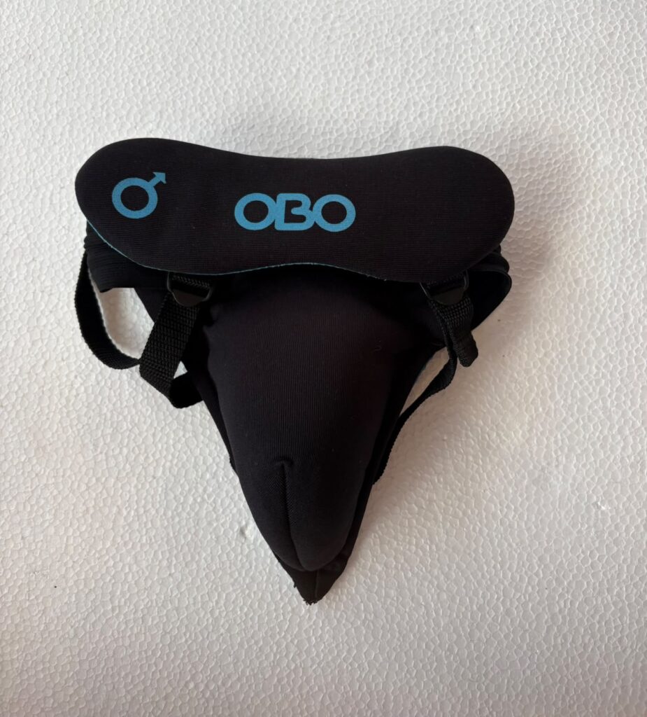 OBO Yahoo Male Groin Protector Medium black blue field hockey goalkeeper protection