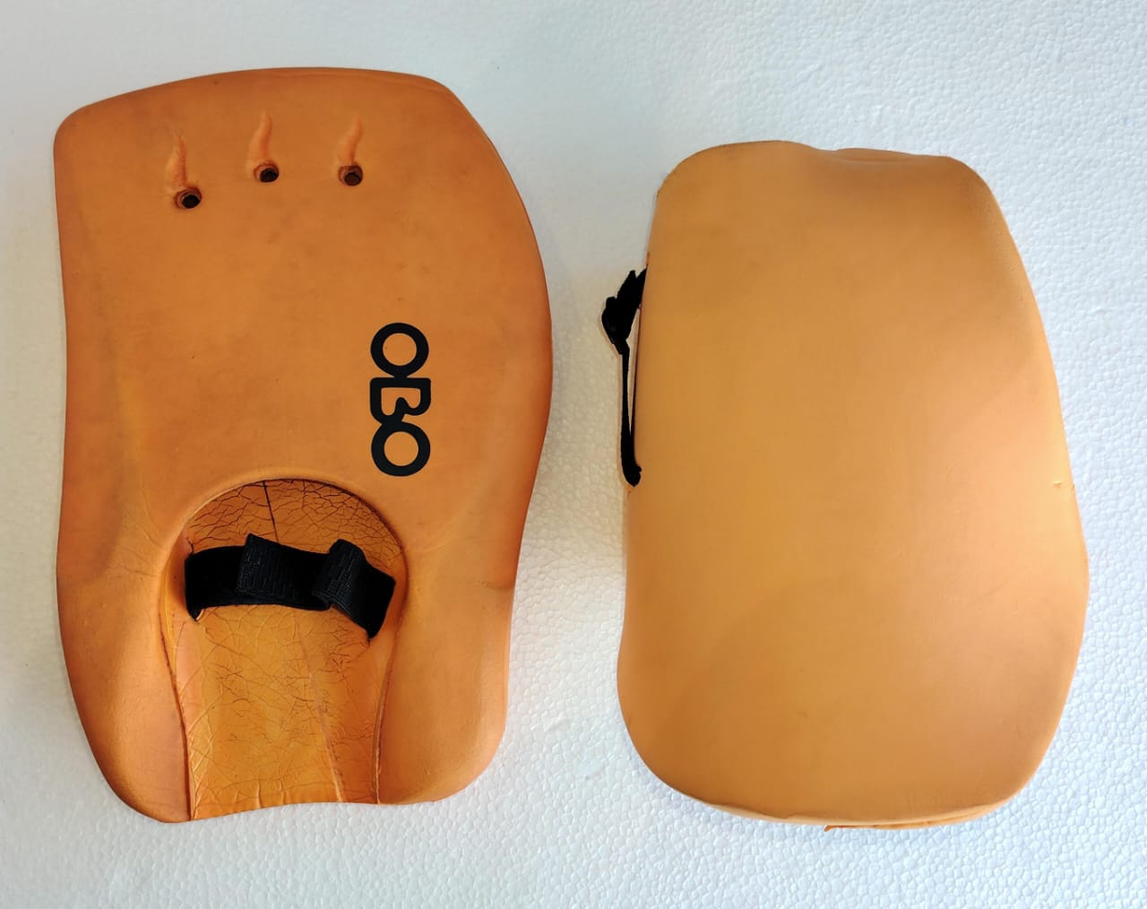 OBO OGO Junior Hand Protectors Medium orange field hockey goalkeeper gloves