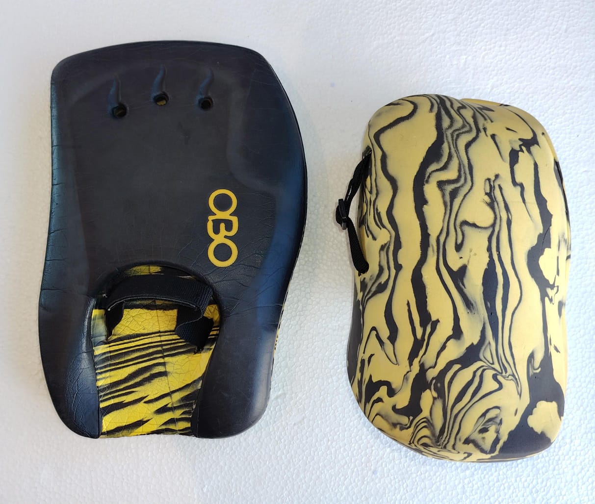 OBO OGO Junior Hand Protectors Medium yellow black field hockey goalkeeper gloves front and side view