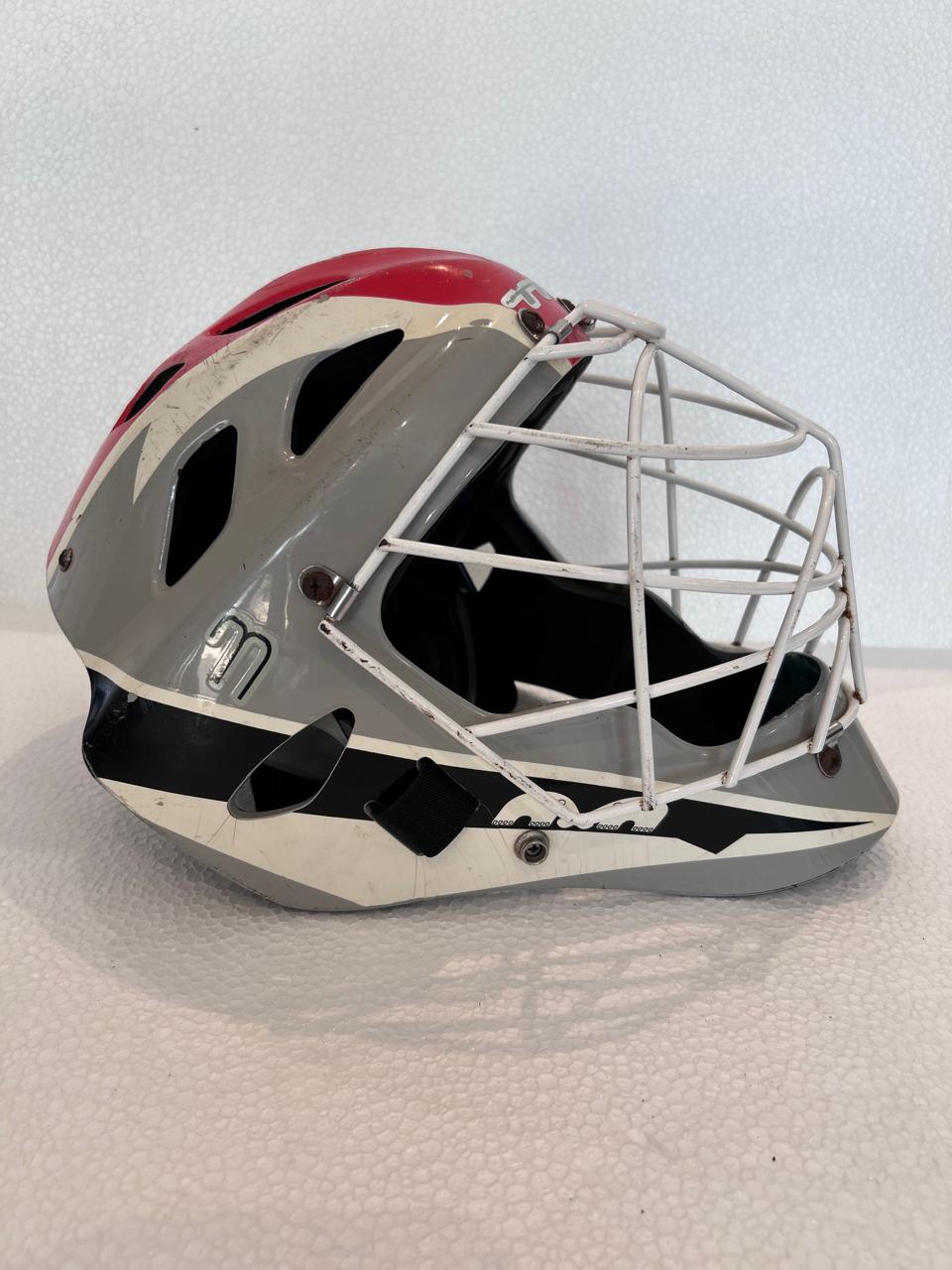 TK P3 Field Hockey Goalkeeper Helmet Large grey white red with white metal face cage