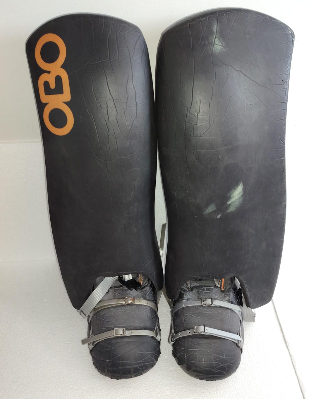 OBO Cloud 9 Pads and Kickers Large black orange field hockey goalkeeper set
