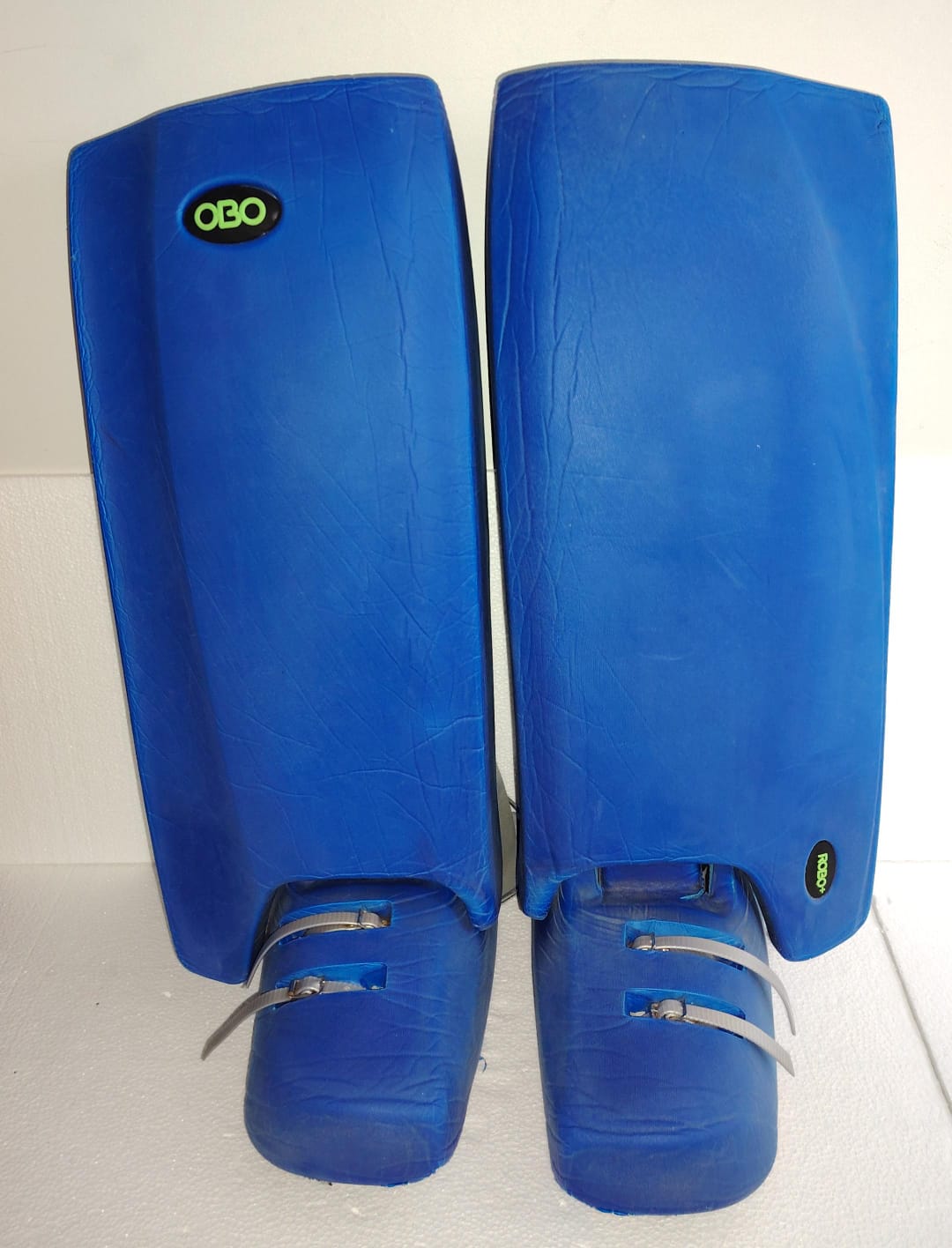 OBO ROBO Plus Pads and Kickers Large blue field hockey goalkeeper set
