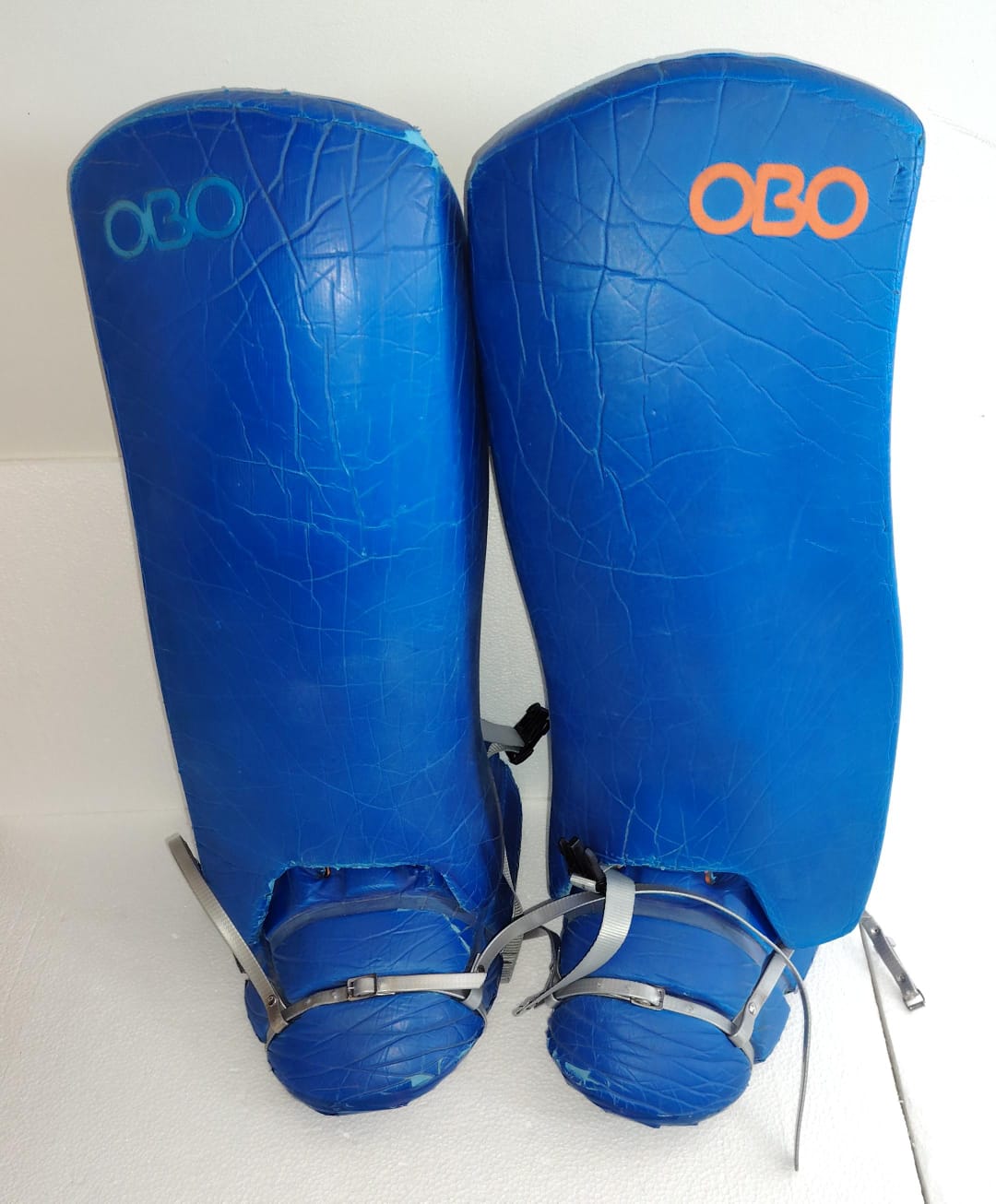 OBO Yahoo Pads and Kickers Large blue orange field hockey goalkeeper set